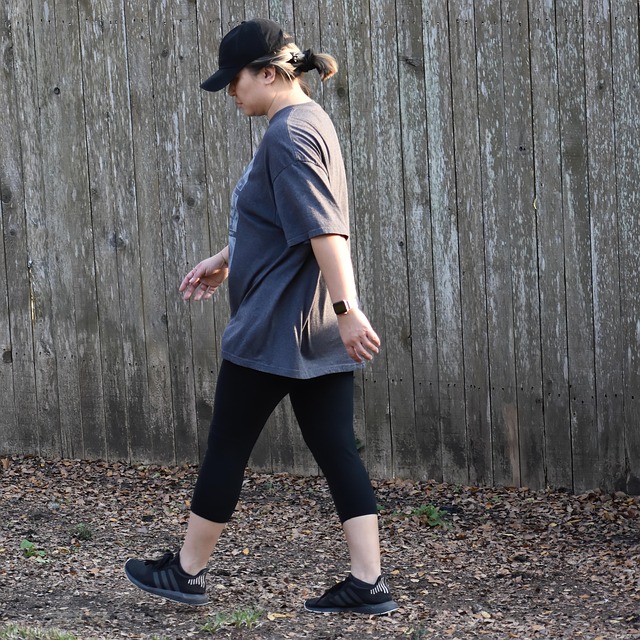 하루 30분 걷기의 놀라운 건강 효과와 올바른 걷기 방법